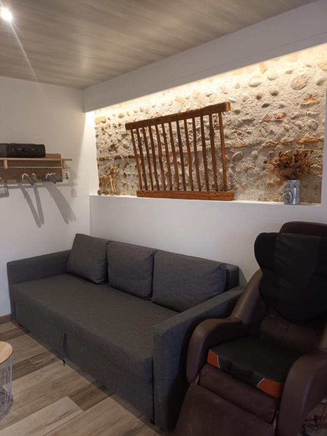 chambre d'hôte LE MERCIER Calmont  Extérieur photo